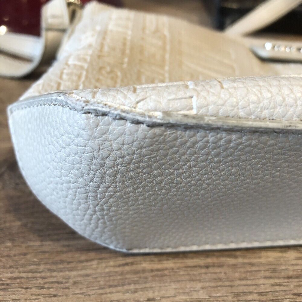 Steve Madden Cream Crossbody Bag - Picture 5 of 13